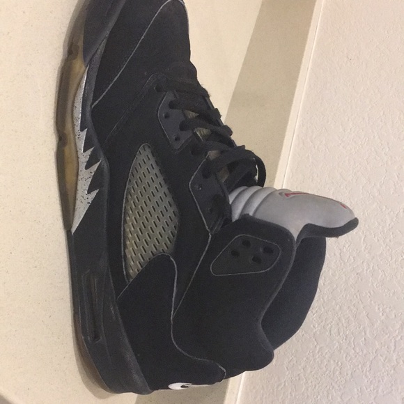 Jordan 5s - Picture 2 of 4